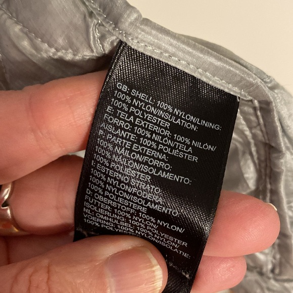 The North Face Puffer - Picture 10 of 11